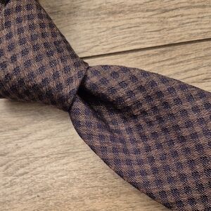 ROBERT GRAHAM Recent USA Metallic Light Brown Grey Plaid Pattern Skinny Silk Tie